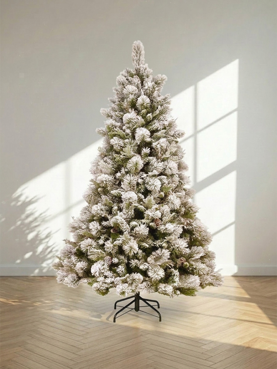 Árbol de Navidad realista de Bedford nevado