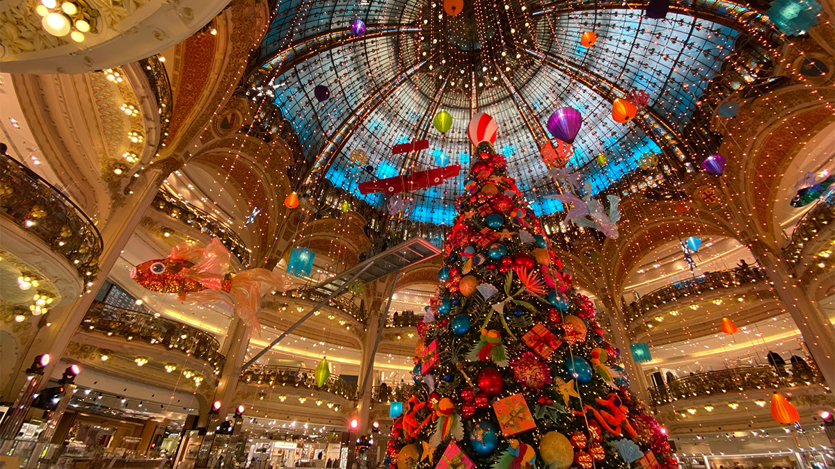 Wo man Weihnachtsdekorationen in Paris sehen kann